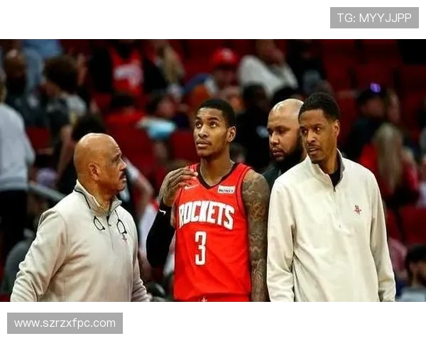 2008年火箭队与雄鹿队精彩对决全场录像回放及精彩瞬间分析